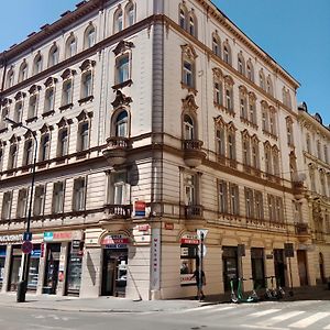 Welcome Hostel & Apartments Praguecentre